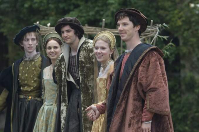 Benedict Cumberbatch est peut être très mal sapé mais il est bien entouré dans Deux soeurs pour un roi (2008)
