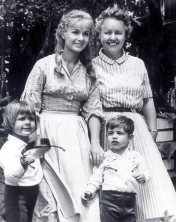 Avec la mère de Debbie Reynolds
