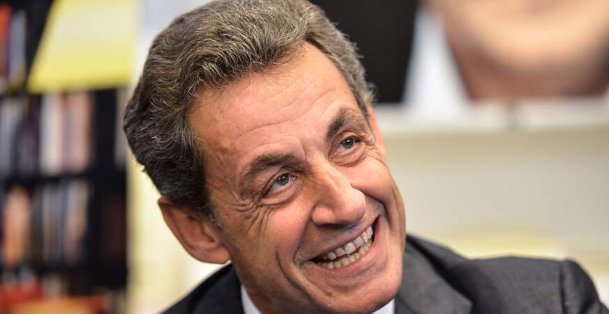 Et pour ceux qui rêvent d'être président rien n'est perdu ! Nicolas Sarkozy a aussi trébuché en entrant au collège.