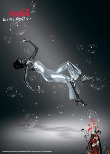 Affiche Coca Cola de 2006 - Le coca léger comme une bulle