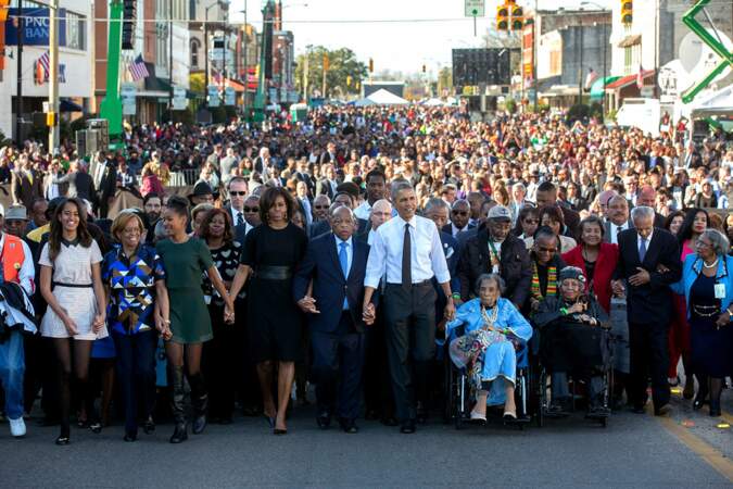 7 mars 2015 : les Obama rendent hommage à la marche de Selma, qui s'est déroulée 50 ans plus tôt