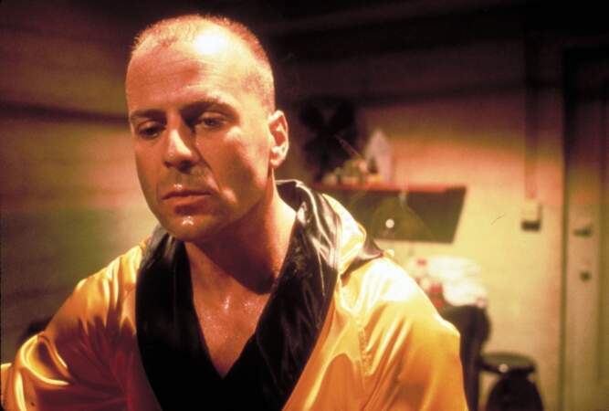Idem pour Bruce Willis qui, après l'échec commercial de plusieurs films, retrouve le succès grâce à Pulp Fiction
