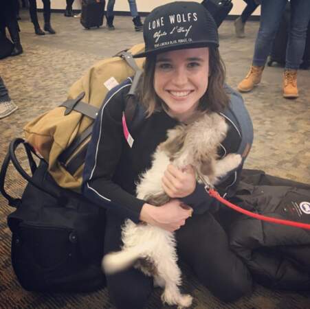 Une photo pour avoir le sourire pour le week-end : Ellen Page qui retrouve son chien. LOVE.