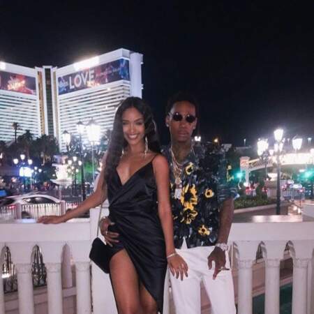 À Vegas, le rappeur Wiz Khalifa prend du bon temps avec sa nouvelle girlfriend 