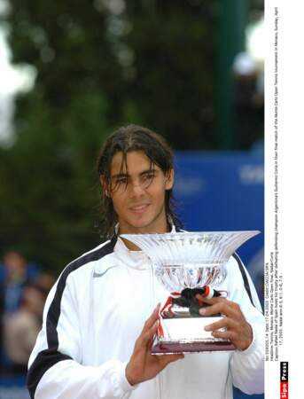 En 2005, Rafael Nadal gagne à Monte-Carlo pour la première fois à seulement 18 ans