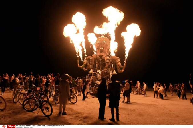 Le Burning Man, le plus célèbre de tous, se déroule chaque année dans le désert de Black Rock au Nevada. 