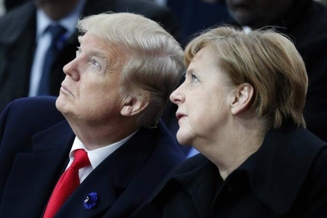 Donald Trump et Angela Merkel regardent - pour une fois ? - dans la même direction