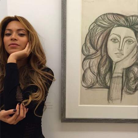 Et Beyoncé se prend carrément pour une muse de Picasso !