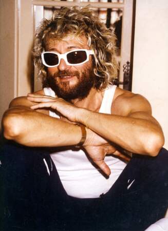 En 1987, il ose la barbe