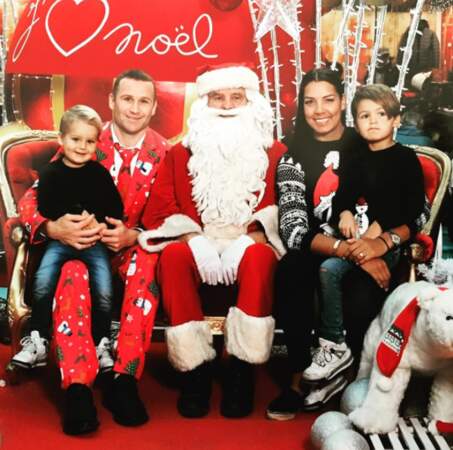 Le rugbyman Matt Giteau était avec sa famille et... le Père Noël, en personne !