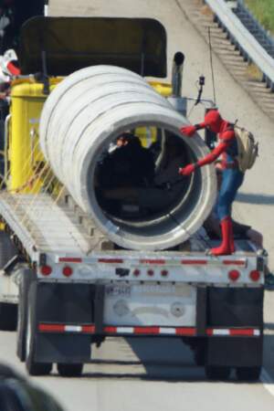 Sur le tournage du film Spider-Man : Homecoming l'acteur a fait quelques cascades