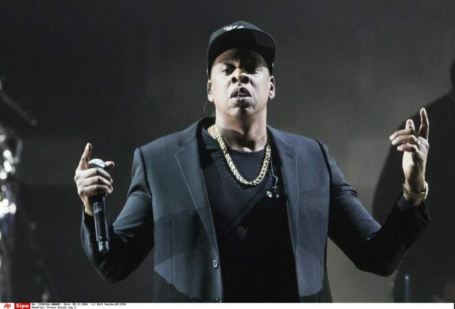 Alors qu'on pense qu'il a 47 ans, Jay Z aurait en réalité dépassé la cinquantaine !