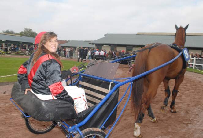 Elle s'intéresse aussi aux courses, comme ici en 2007 à Cabourg. 
