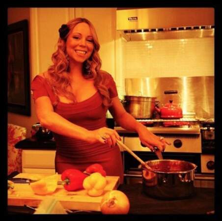 Cette semaine, c'était aussi Thanksgiving. Mariah Carey était derrière les fourneaux. 