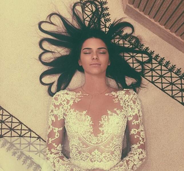 Postée il y a 7 mois, cette pic de Kendall Jenner est la plus likée de tous les temps sur Instagram : 3,5 millions.