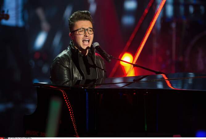 Olympe (The Voice) au piano