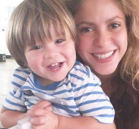 Selfie mère-fils pour Shakira et Sasha. 