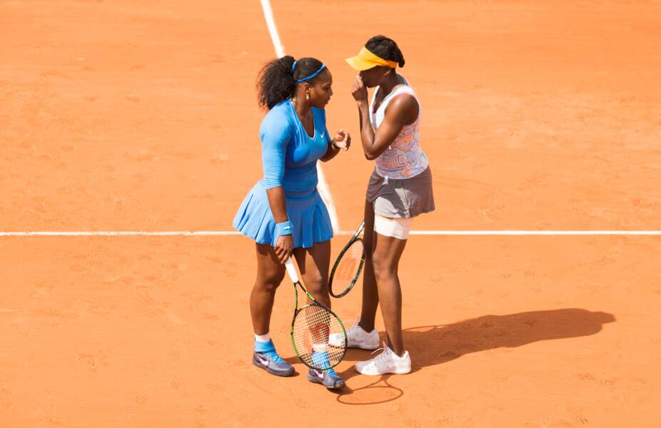 "Et qu'est-ce qu'on fait aujourd'hui, Serena ?" "Comme tous les ans, Venus, on tente de conquérir le monde !"