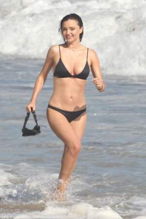 La plus sexy à la plage, c'est Miranda Kerr