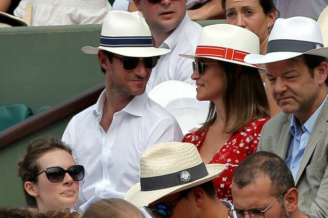 Pippa Middleton et son époux James Matthews profitent du soleil