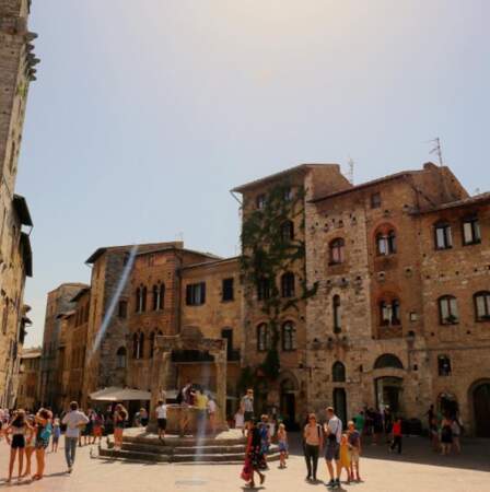 Voici le très charmant village de San Gimignano