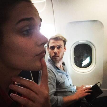 Sachez-le, Camille Lou a peur de l'avion !