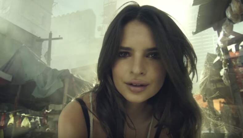 Oui, la jeune femme est apparue, en 3D, dans la bande-annonce du jeu-vidéo Call of Duty : Advanced Warfare