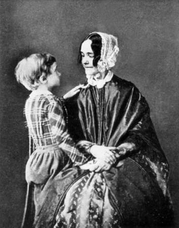 Jane Pierce, épouse du 14è président (1853/1857), a été la première First Lady jamais prise en photo.