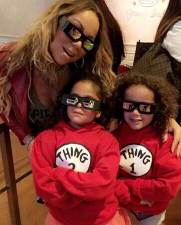 Tu as déjà vu Mariah Carey avec des lunettes 3D ? Maintenant c'est fait, et en famille. 