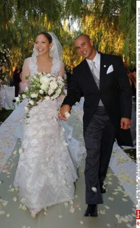 Deuxième mariage pour J-Lo, de septembre 2001 à juin 2002, avec le danseur Cris Judd