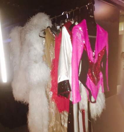 Un petit aperçu des tenues de scène de Mariah Carey pour son show à Vegas. 