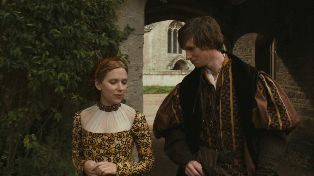 Deux Sœurs Pour Un Roi Distribution Eddie Redmayne : sa carrière en images - Télé Loisirs