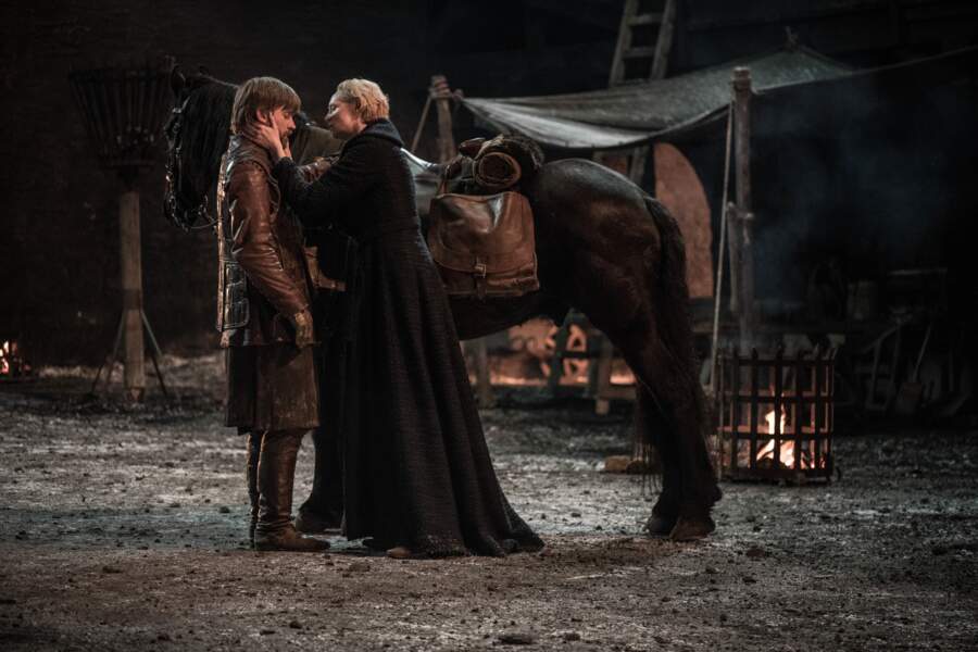 Si Jaime avait des sentiments pour Brienne, ils ne sont rien comparés à ceux qu'il éprouve pour Cersei