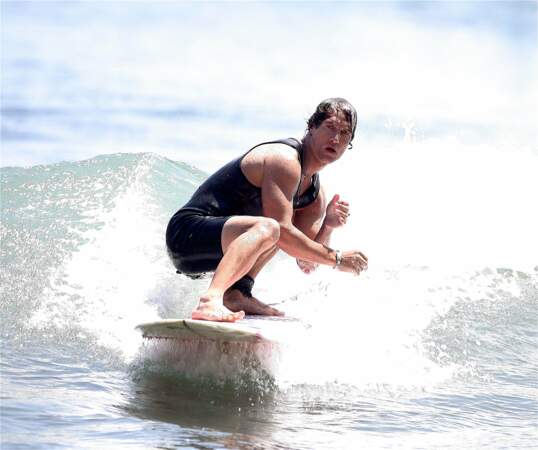 Tout comme Matthew McConaughey, qui surf déjà comme un pro