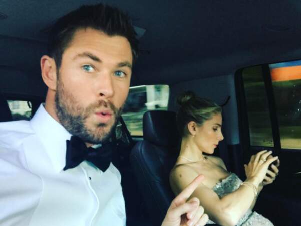 Dans la voiture avec Chris Hemsworth et son épouse Elsa Pataky