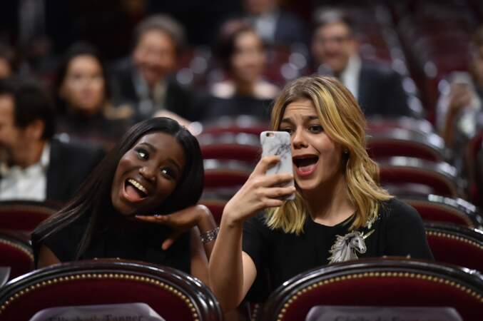 Louane Emera et  Karidja Touré en mode selfie !