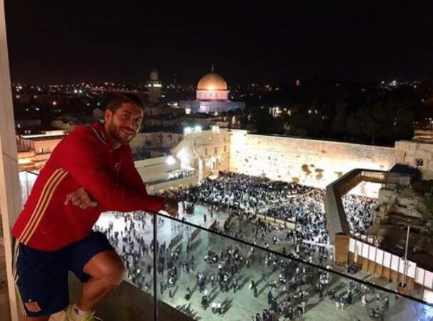 Et elle n'est pas la seule à voyager : Sergio Ramos était à Jérusalem. 