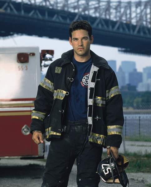 Avant Chicago Fire, il y a eu New York 911 et le sexy Eddie Cibrian. 