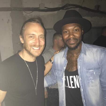 Sans transition, Djibril Cissé est allé voir David Guetta jouer en Grèce.