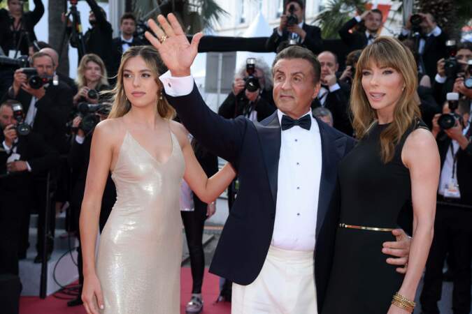 Sylvester Stallone entouré de Sistine Stallone et Jennifer Flavin