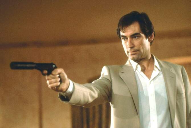 James Bond : TIMOTHY DALTON dans "Tuer n'est pas jouer" (1987)
