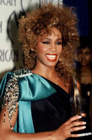 Suivie en 2000 par la non moins iconique Whitney Houston. 