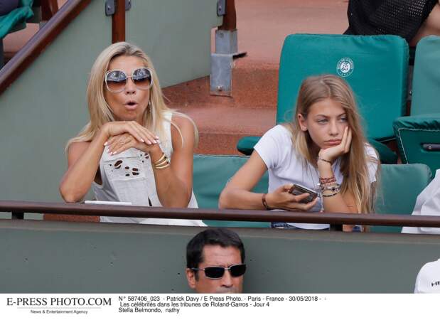Natty et Stella Belmondo, mère et fille complices à Roland-Garros