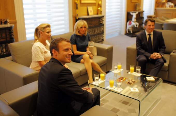 Les couples Macron et Estrosi à l'apéro