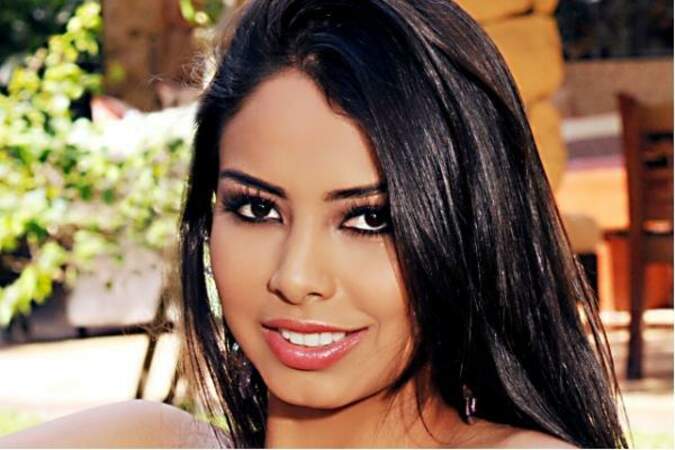 Miss Bolivie - Maria Alejandra Castillo | Ah ah, une sosie d'Ayem (un peu...)