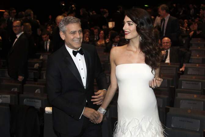 Parmi les bébés les plus attendus : celui de George Clooney et Amal. MàJ : elle a accouché de jumeaux le 6 juin