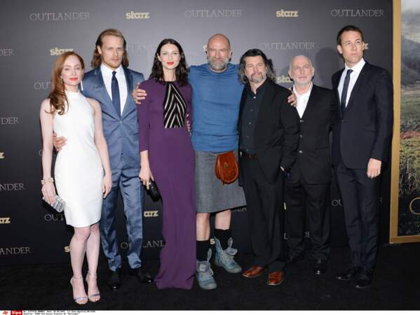 Et voici les acteurs principaux de la série Outlander en vrai ! 