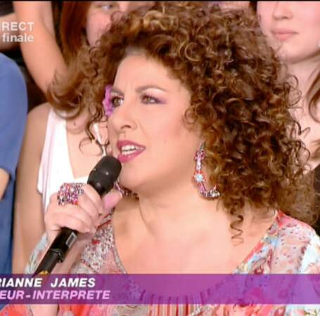 La chanteuse et comédienne Marianne James a officié de la saison 2 à la saison 5