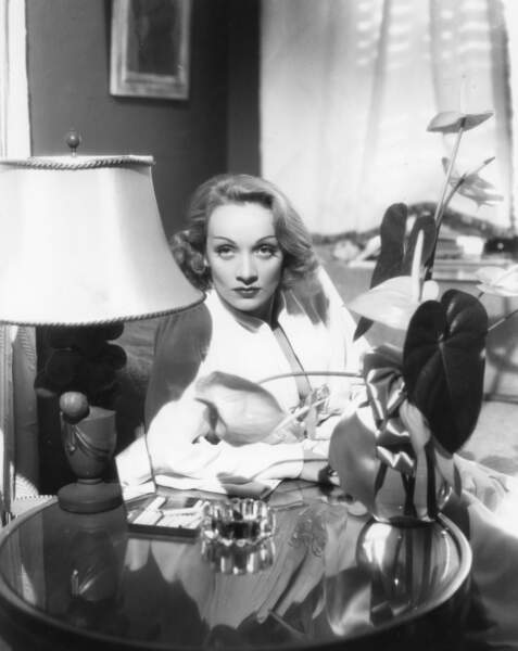 L'actrice Marlene Dietrich a elle aussi été une maîtresse du politique... mais aussi de son père, Joseph. 