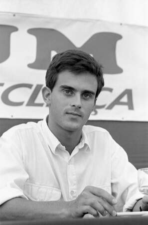 Manuel Valls à l'Université d'été des jeunes rocardiens en 1985